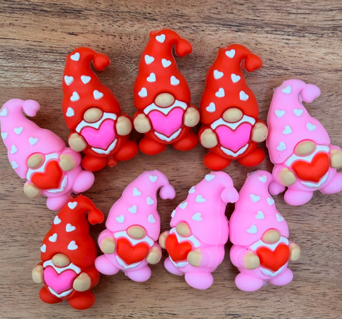 Heart Gnome- Silicone Focal Bead