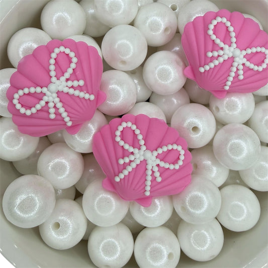 3D Seashell with Pearl Bow- Silicone Focal Bead