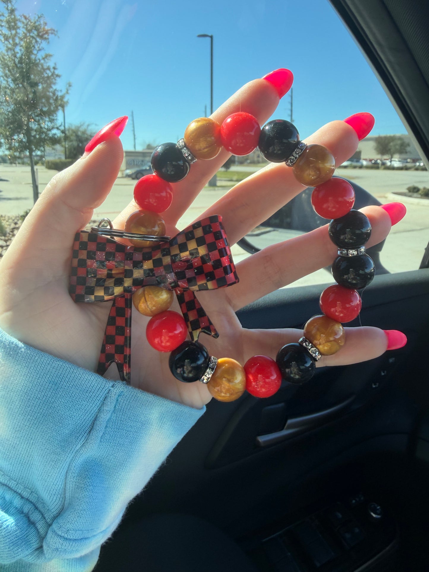 CUSTOM WRISTLET